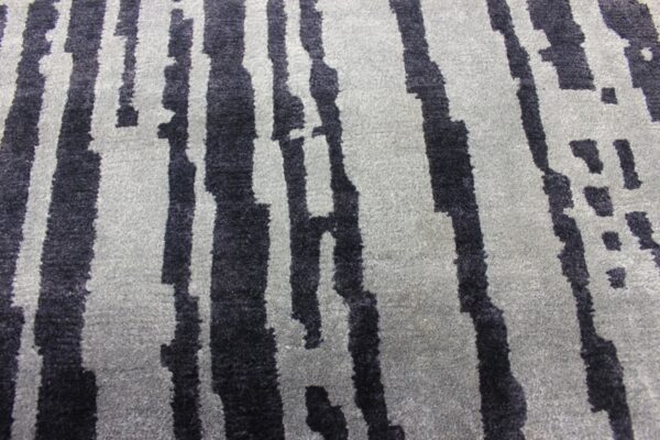 LRG255 - Striation - Close up