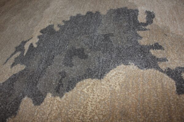 LRG463 - Cloudy - Close up 1