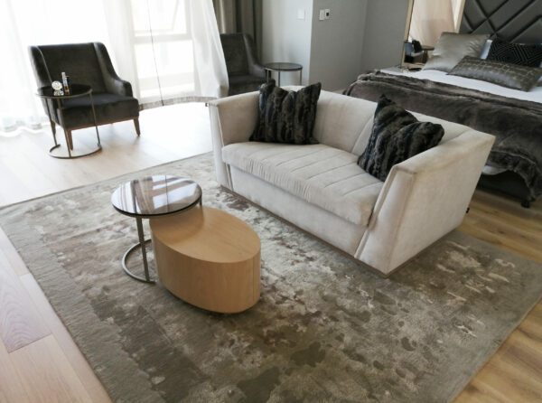 LRG61 SGCG Translucent Beige - In Situ 2