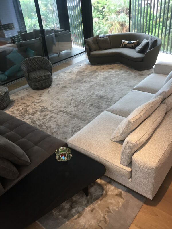 LRG61 SGCG Translucent Beige - In Situ 3